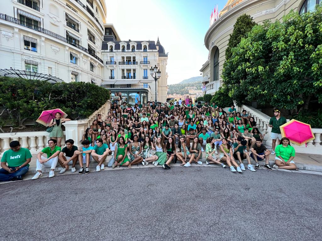Grupo en Monte Carlo